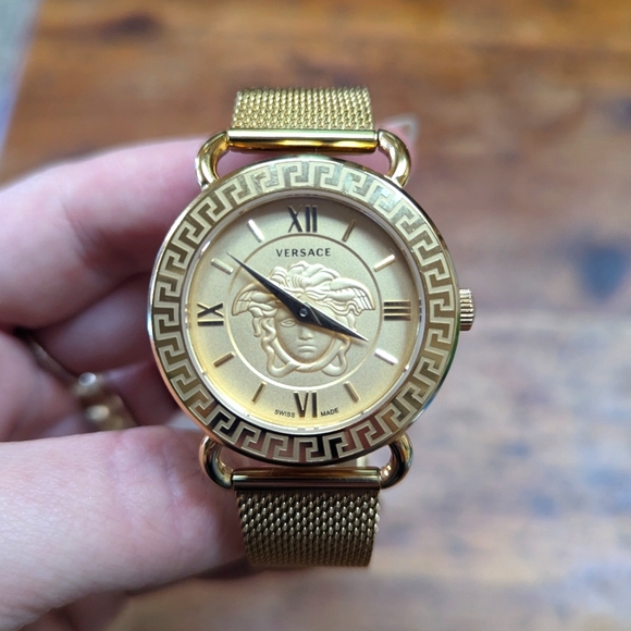 Versace Gold Medusa Gold Mesh Watch 36mm - Picture 1 of 7